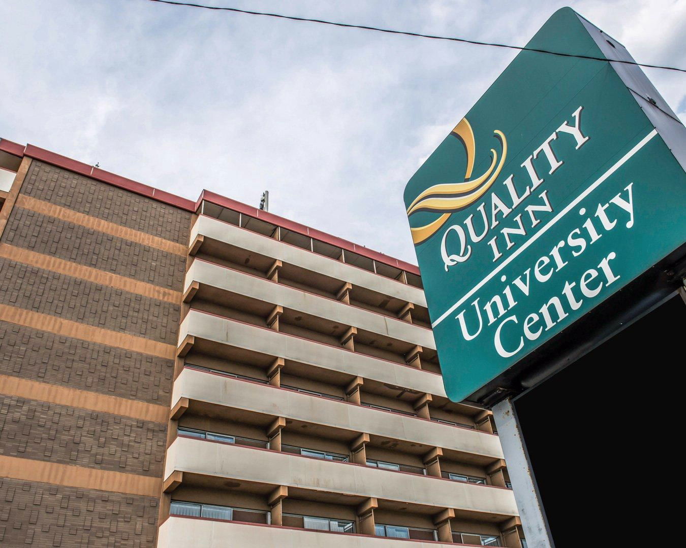 Quality Inn University Center Pittsburgh Exterior foto